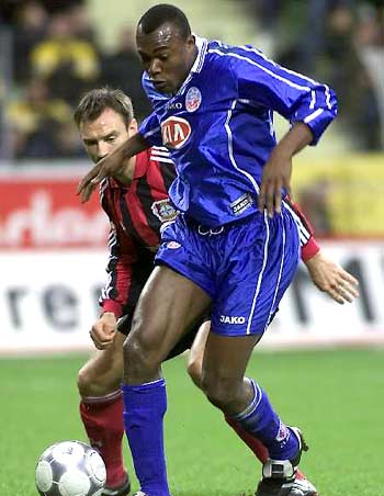 对泳坛的震 对泳坛的震